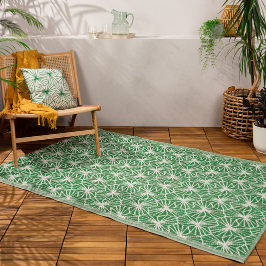 Green & White Hatty Recycled & Reversible Outdoor Rug | 120 x 180 cm