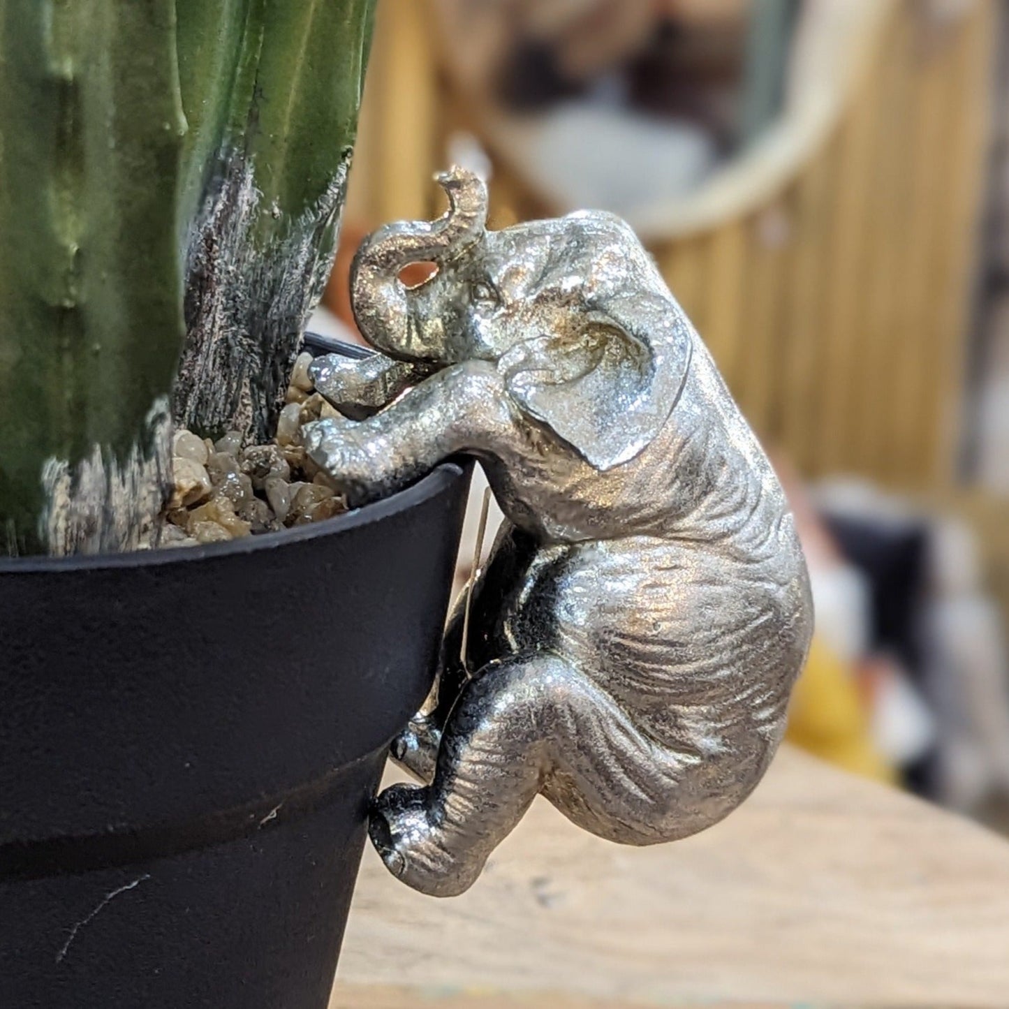 Silver Elephant Plant Pot Hanger
