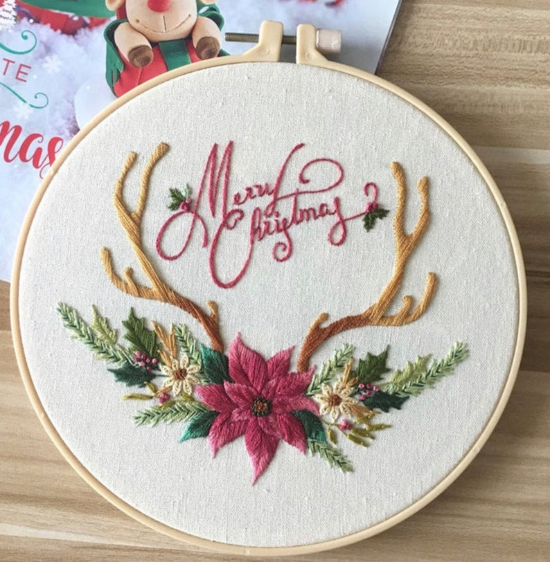 Retro-Style Christmas Beginners Embroidery Kit